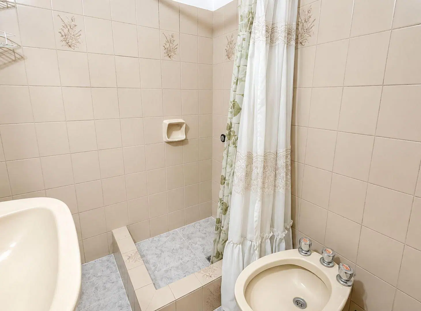 VENTA DEPARTAMENTO 2 AMBIENTES INTERNO CENTRO 4