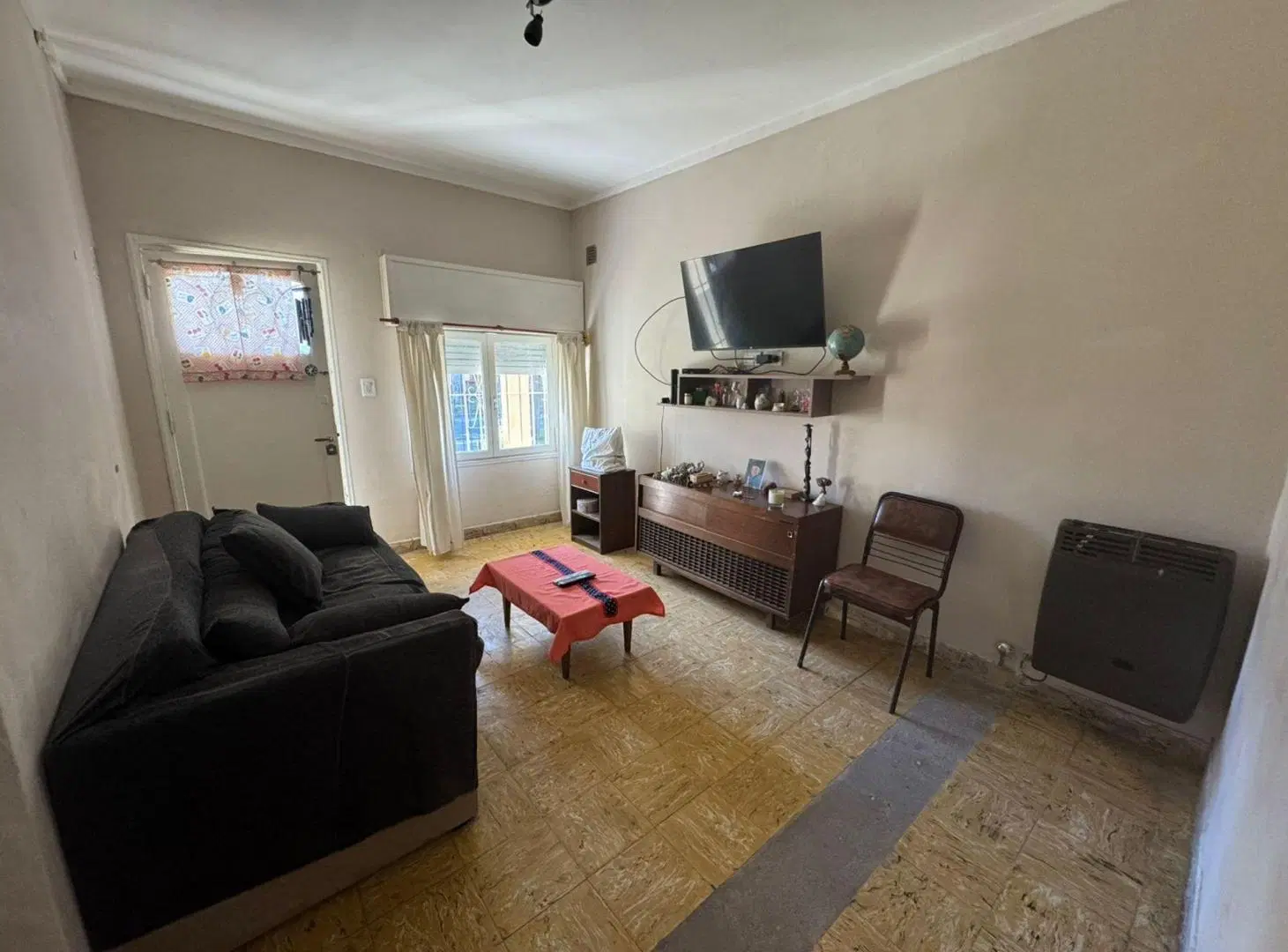 VENTA CASA 3 AMB CON PATIO Y COCHERA 5