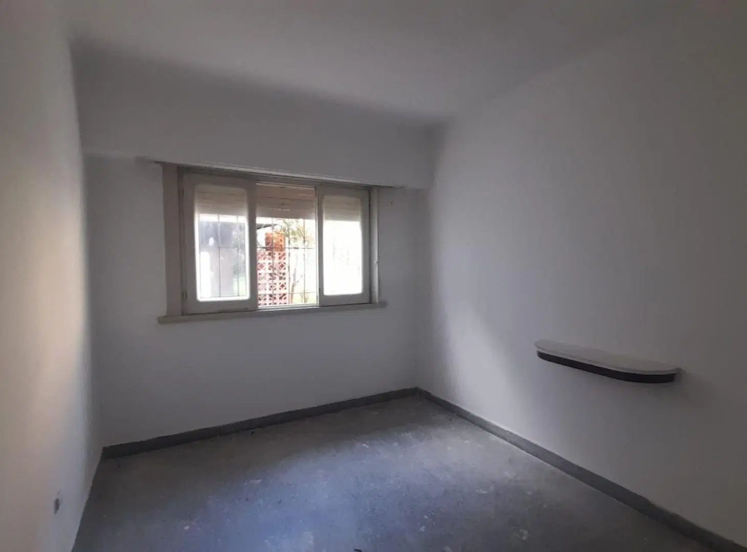 CASA EN VENTA 4 AMBIENTES MOGOTES APTO CREDITO 5