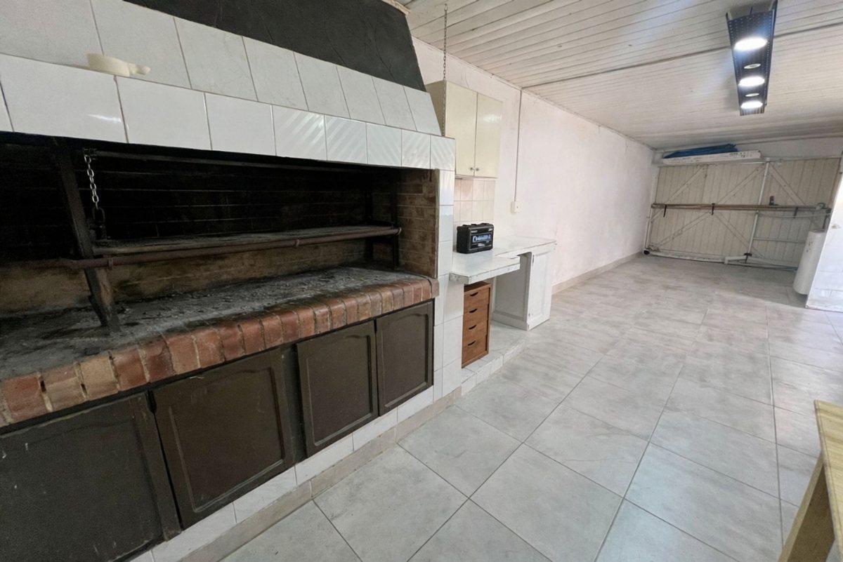 Foto de Venta Casa 3 amb Cochera Aeroparque APTO CREDITO, imagen 5