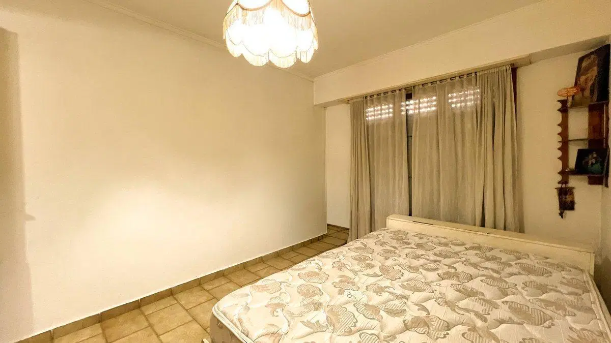 venta casa 4 ambientes + departamento  Los Pinares 3