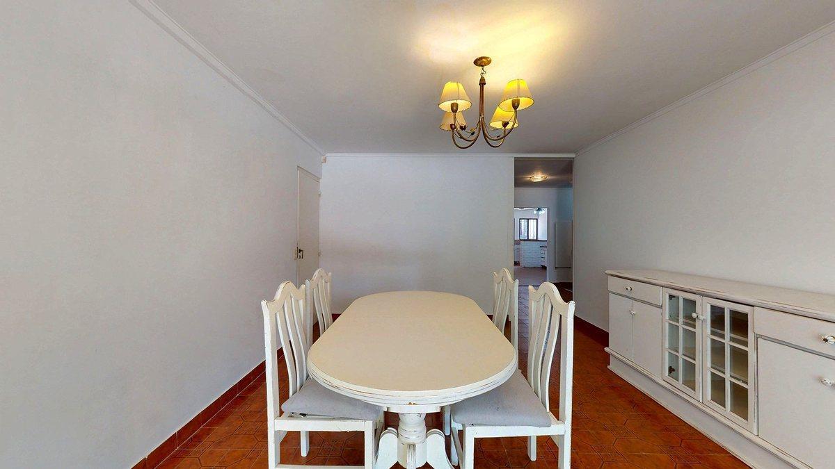 Foto de VENTA CASA 4 AMBIENTES APTA CREDITO COLINAS, imagen 2