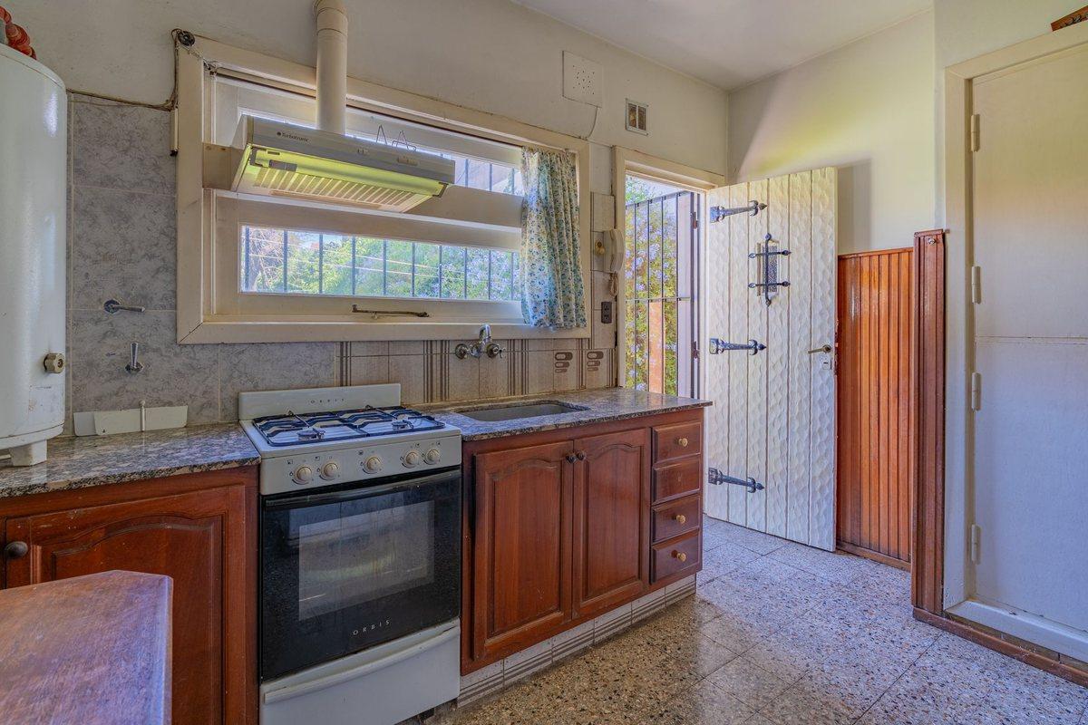 Foto de VENTA CHALET ESTILO MARPLATENSE 4 AMBIENTES, imagen 5