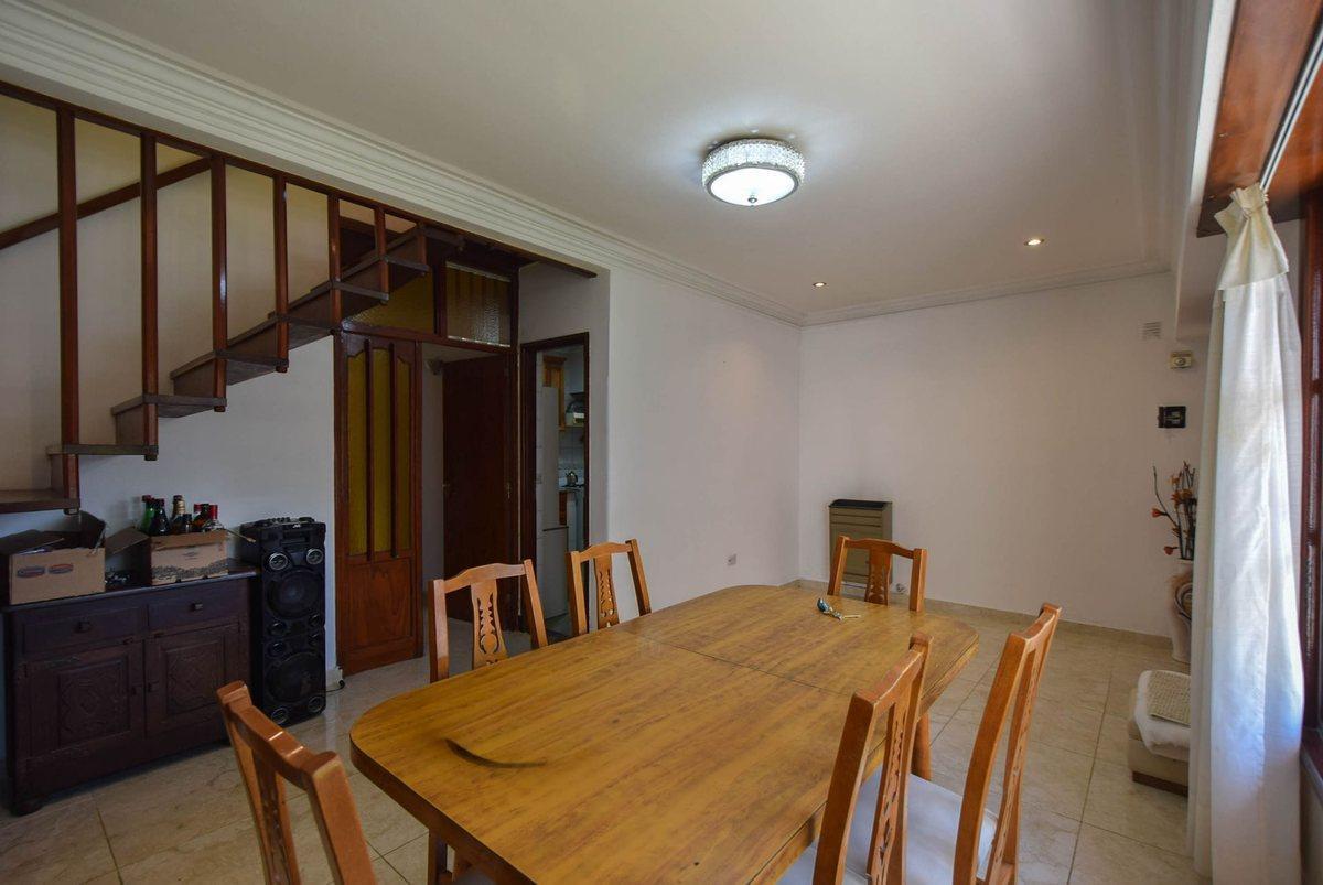 Foto de VENTA CASA 5 AMBIENTES APTO CREDITO, imagen 4