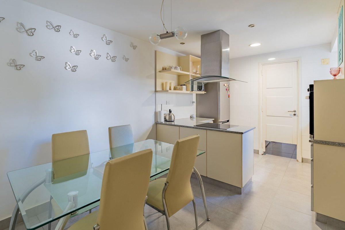 Foto de VENTA DEPARTAMENTO 3 AMBIENTES AL FRENTE | CENTRO, imagen 2