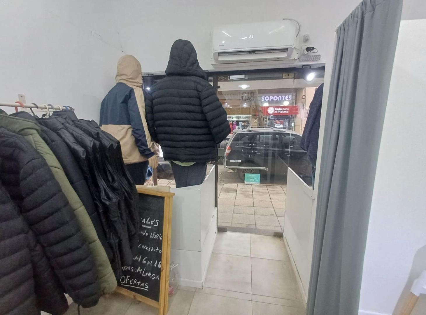 Foto de Venta Local Comercial San Martin 3200 Zona Centro, imagen 5