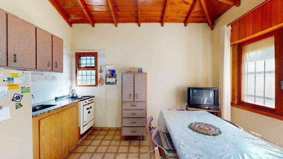 Foto de VENTA CASA EN PARQUE PEÑA TRES AMBIENTES, imagen 4