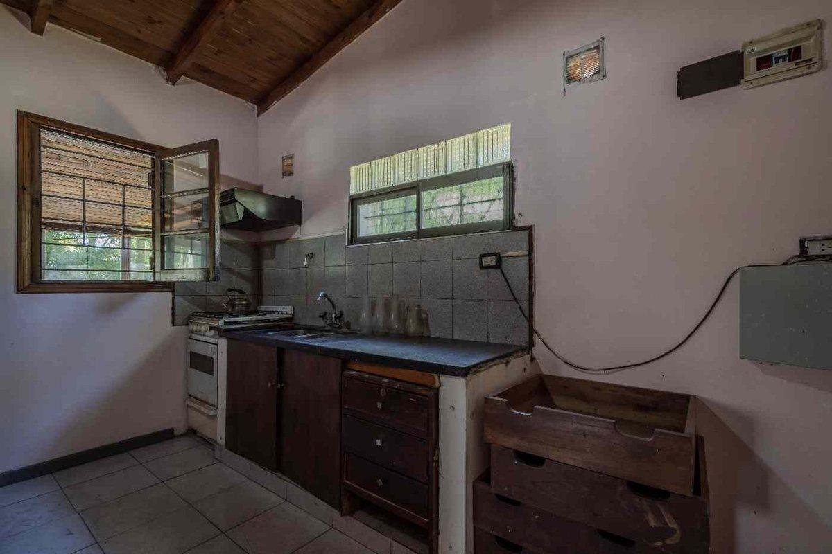 Foto de VENTA CASA 3 AMB EL TEJADO SOBRE 2 LOTES PROPIOS, imagen 2