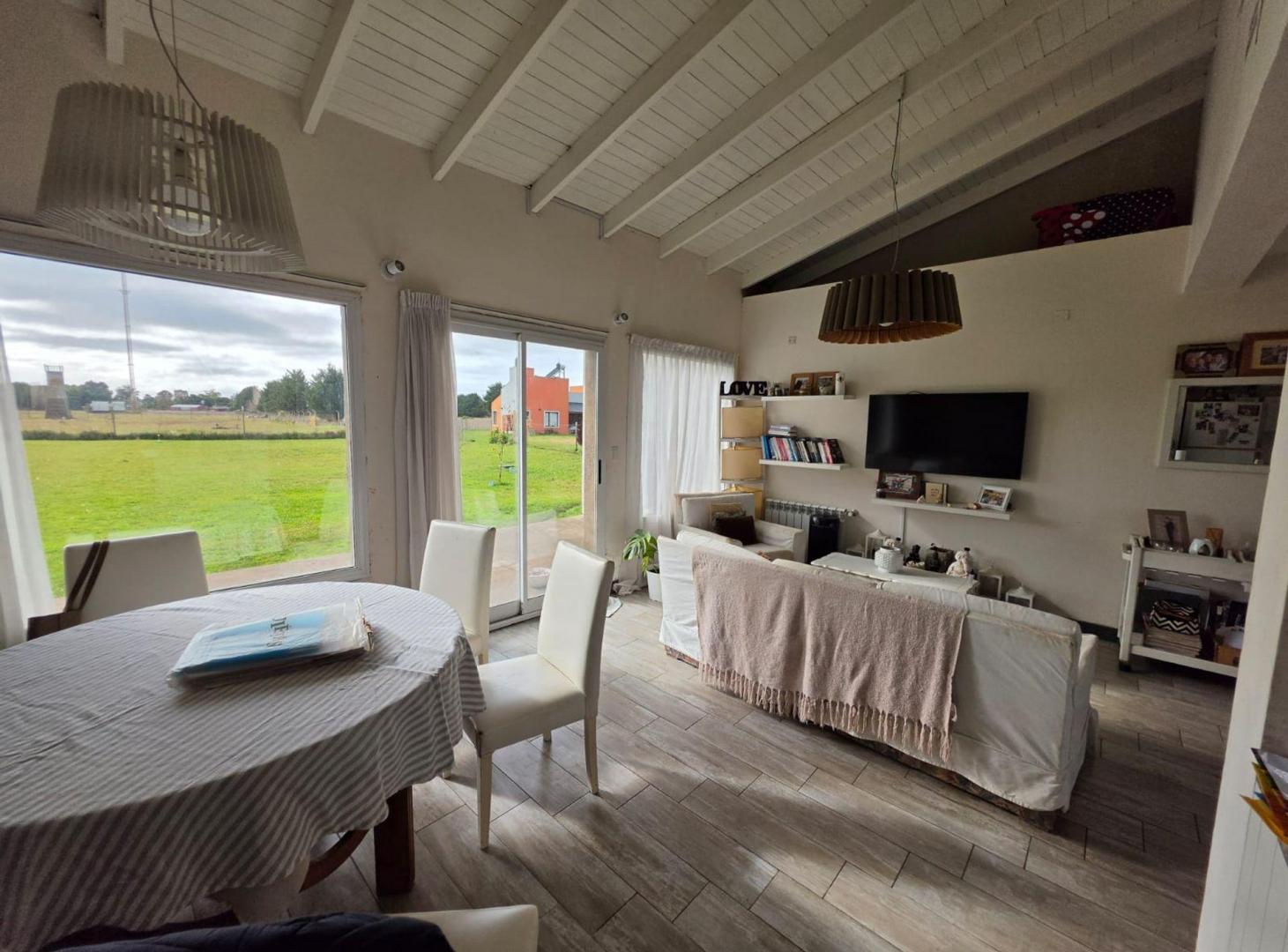 Foto de VENTA CASA MODERNA 4 AMBIENTES PARQUE ATLANTIDA, imagen 4