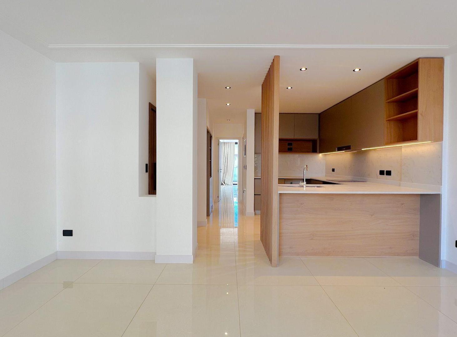 Foto de VENTA 2 AMB VISTA LATERAL AL MAR COCHERA BAULERA, imagen 5