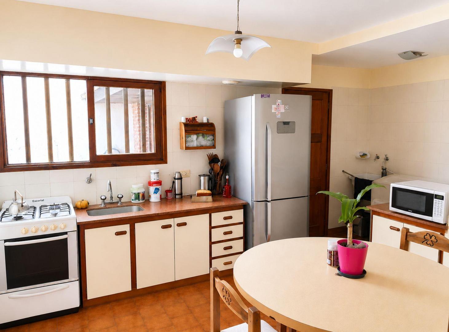 Foto de VENTA CASA 4 AMB C/JARDIN CONSTITUCION MDP, imagen 5