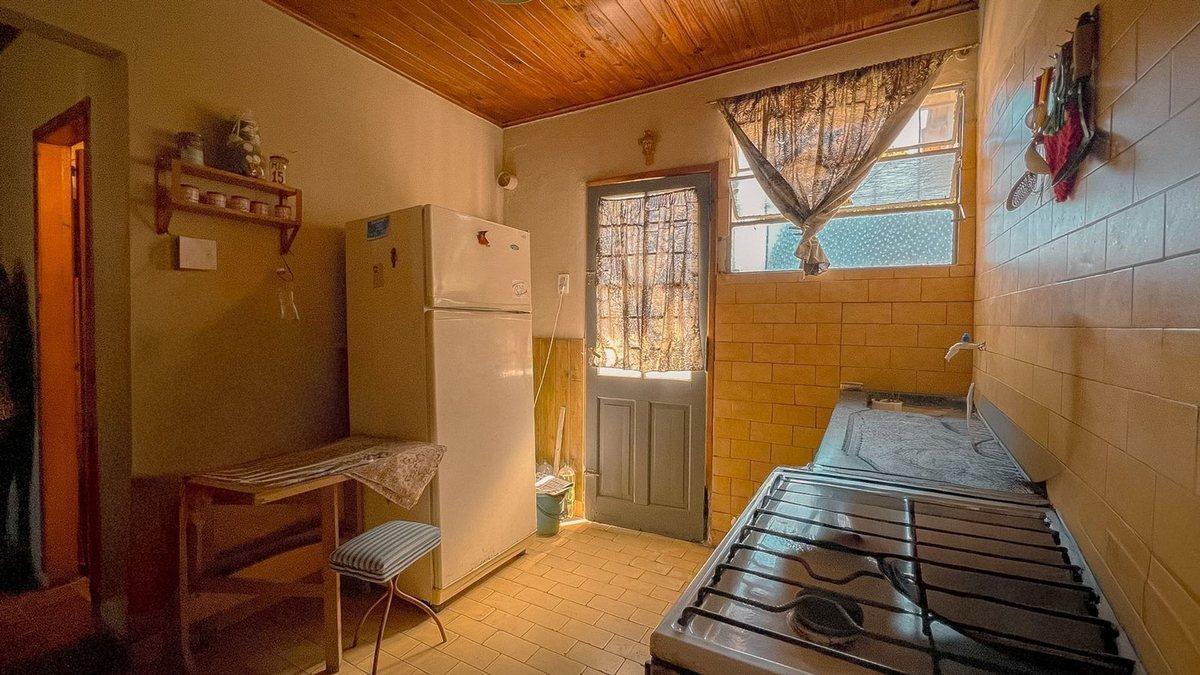 Foto de VENTA CASA 4 AMB. BARRIO LIBERTAD /APTA CREDITO, imagen 1