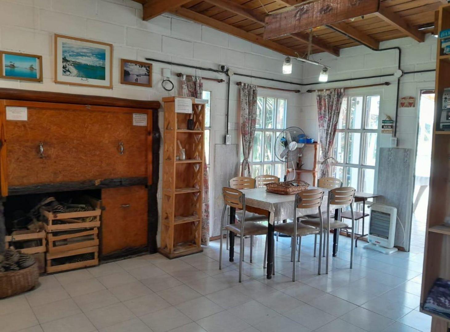 Foto de VENTA CASA EN BLOCK LA CALETA, imagen 1