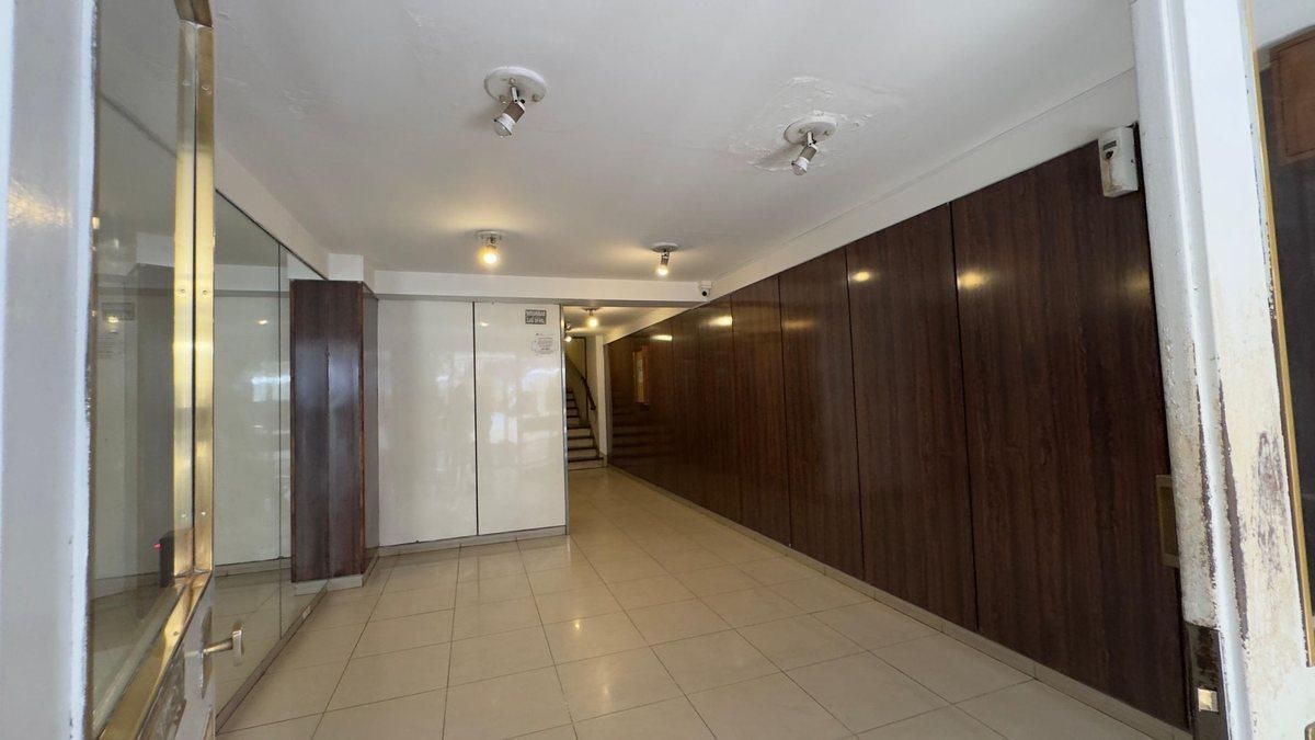 Foto de VENTA DEPARTAMENTO 2 AMB. AMOBLADO Y EQUIPADO, imagen 5