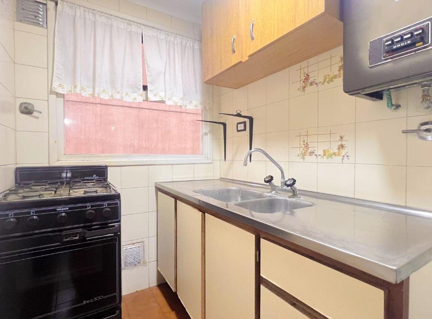 Foto de VENTA MONOAMBIENTE EN LA PERLA IMPECABLE, imagen 2