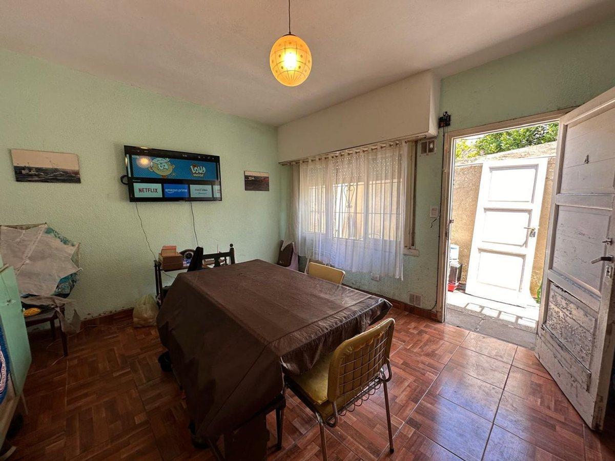 Foto de VENTA PH 2 AMB A RECICLAR B. 9 DE JULIO, imagen 4