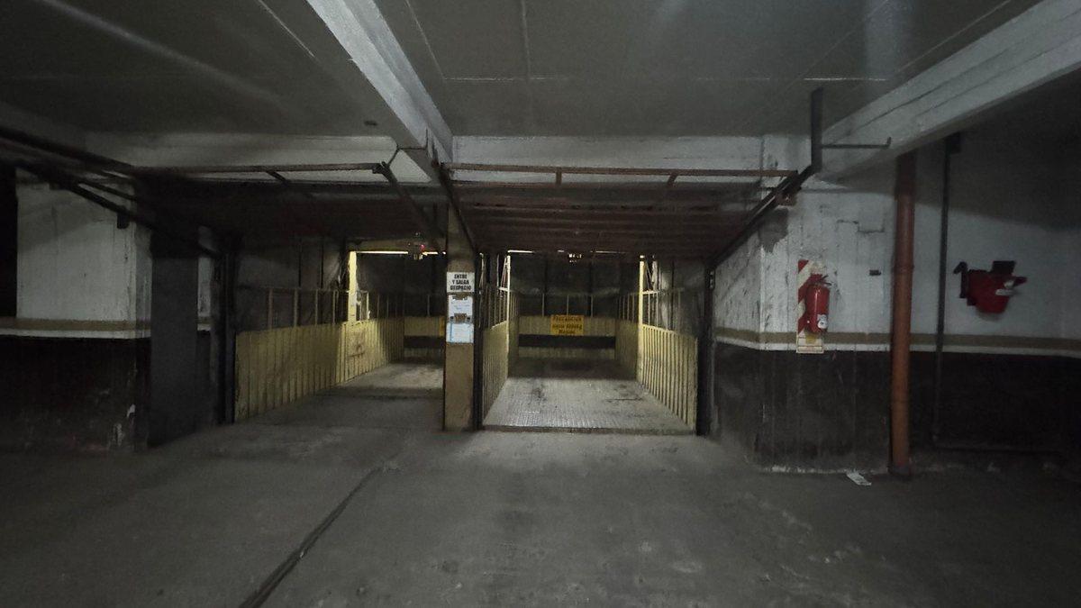 Foto de VENTA COCHERA FIJA – ZONA CENTRO, imagen 1