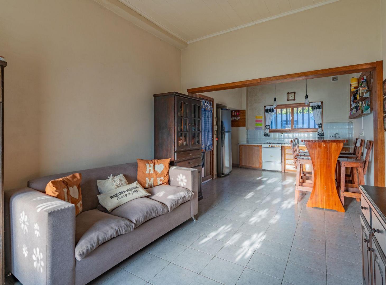 Foto de Venta Casa 3 ambientes Güemes 4600 San Carlos, imagen 2