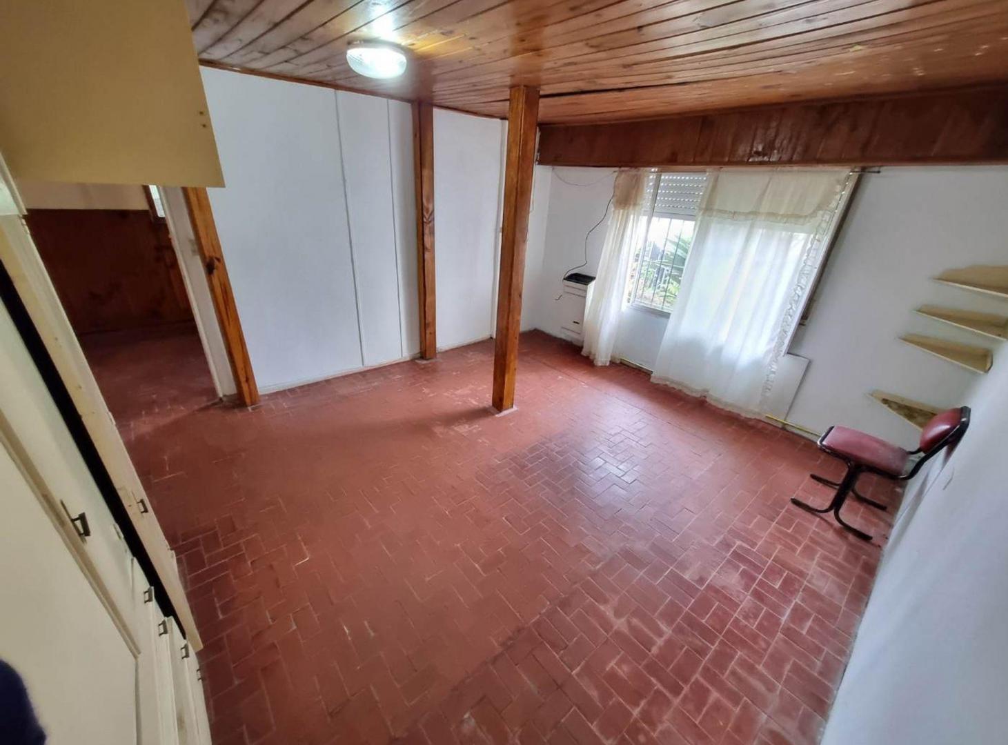 Foto de VENTA CASA EN BLOCK MAS TRES DEPARTAMENTOS, imagen 1