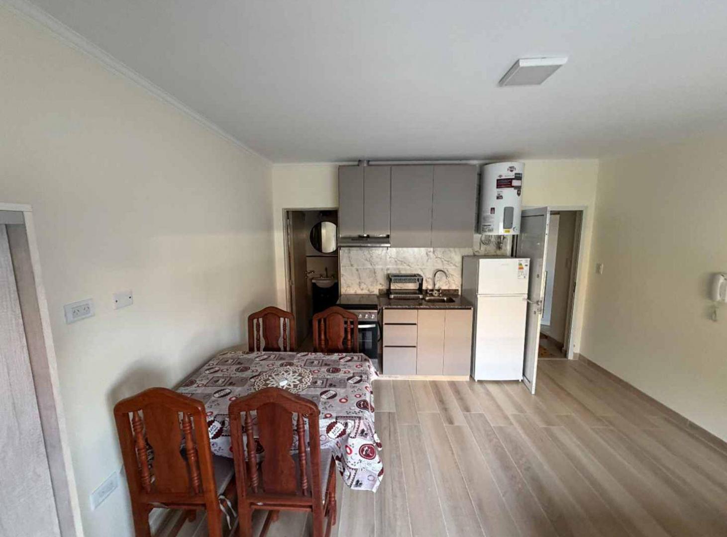 Foto de ALQUILER PH MONOAMBIENTE A ESTRENAR Y AMOBLADO, imagen 5
