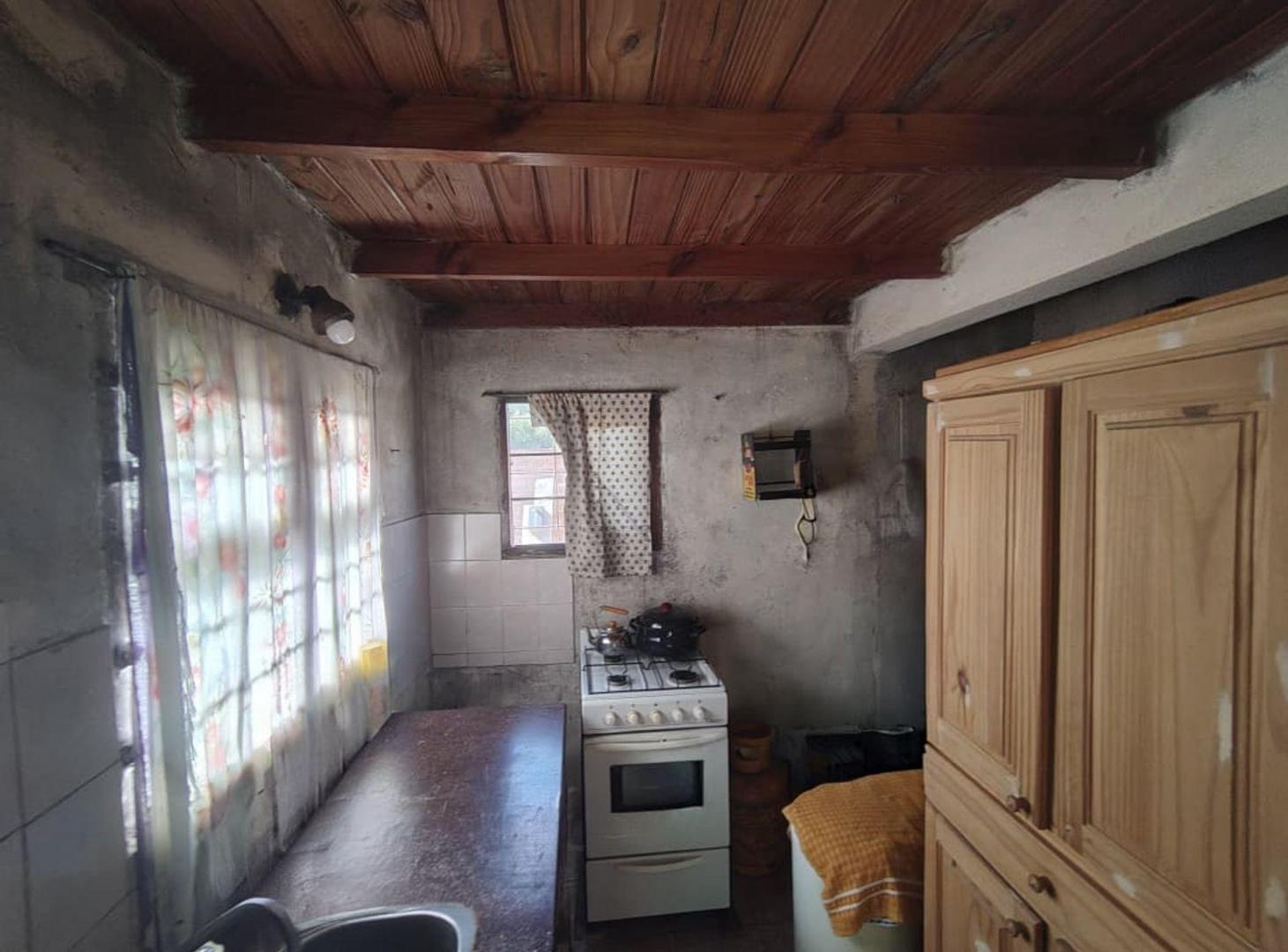 Foto de VENTA Casa 3 ambientes con gran parque Las Dalias, imagen 5