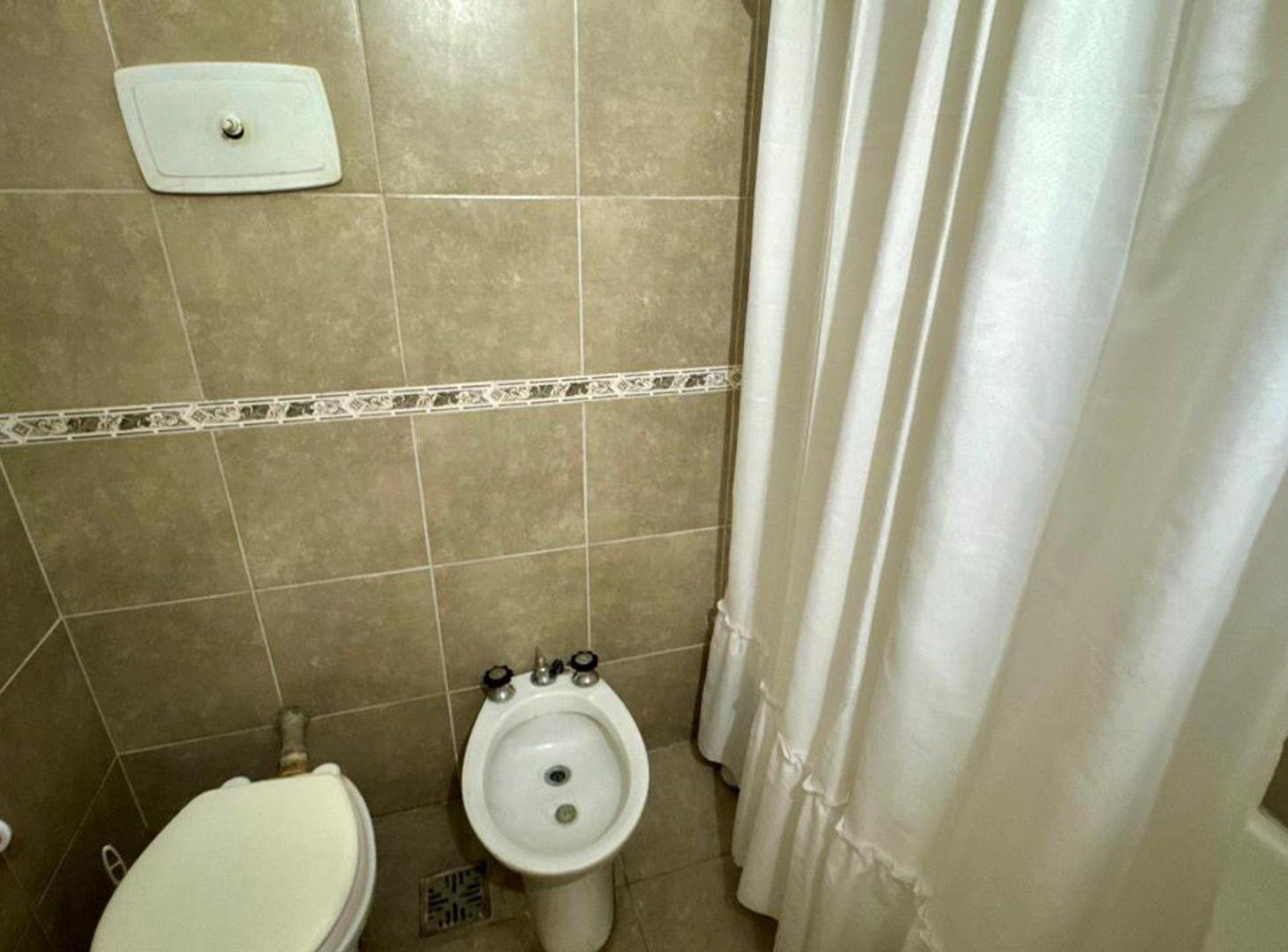 Foto de Venta departamento dos ambientes luminoso centro, imagen 2