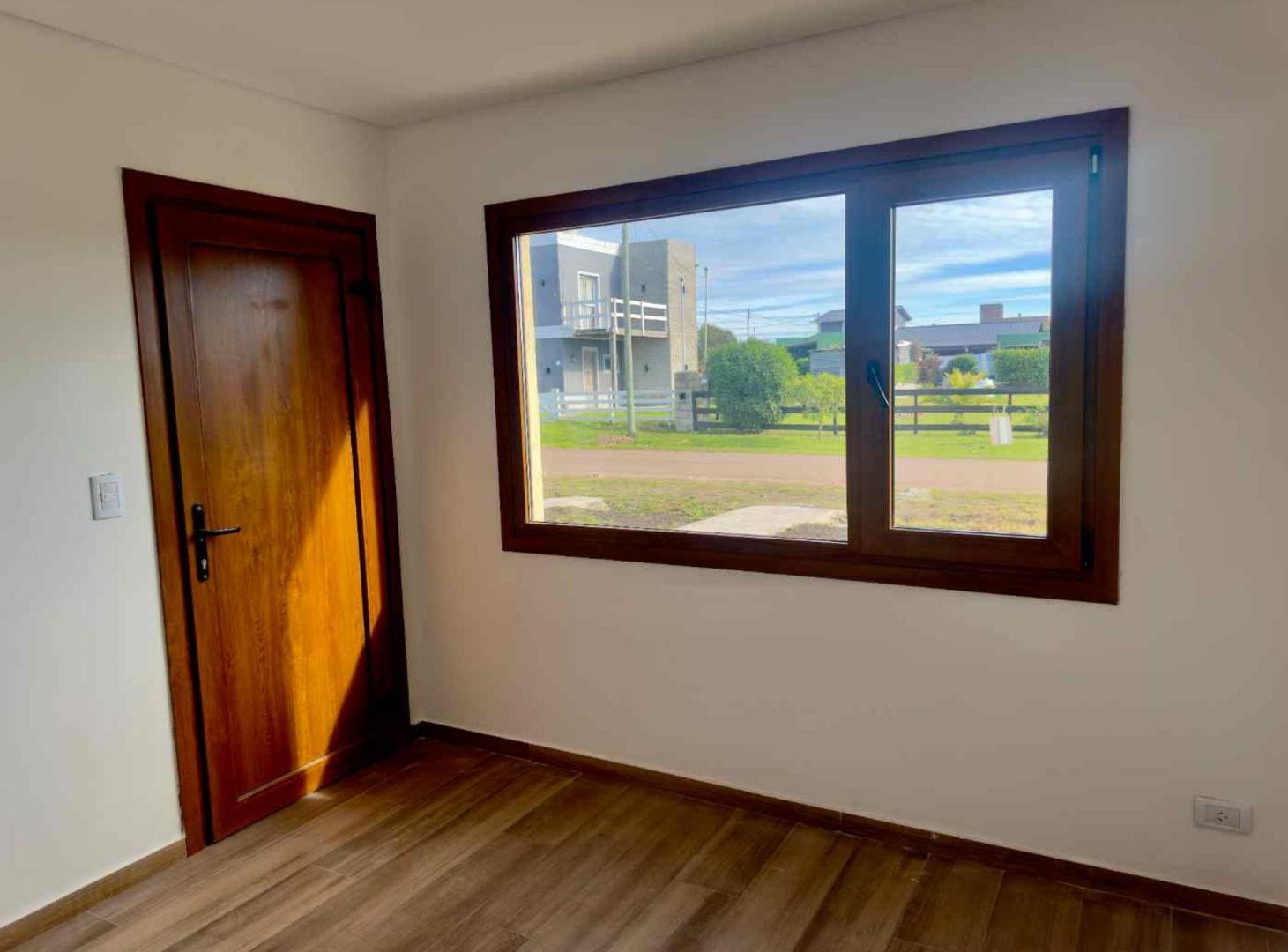 Foto de VENTA CASA 5AMB A ESTRENAR - ATLANTIDA STA. CLARA, imagen 1