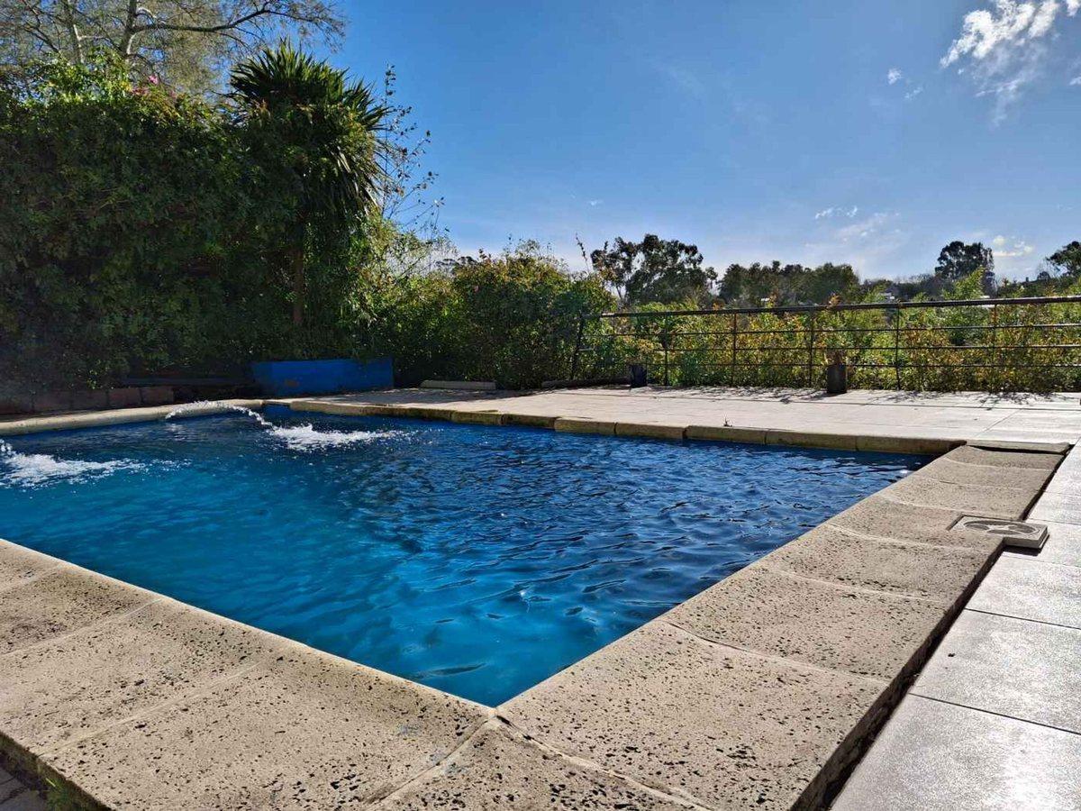 Foto de VENTA CASA CON PILETA SIERRA DE LOS PADRES, imagen 4