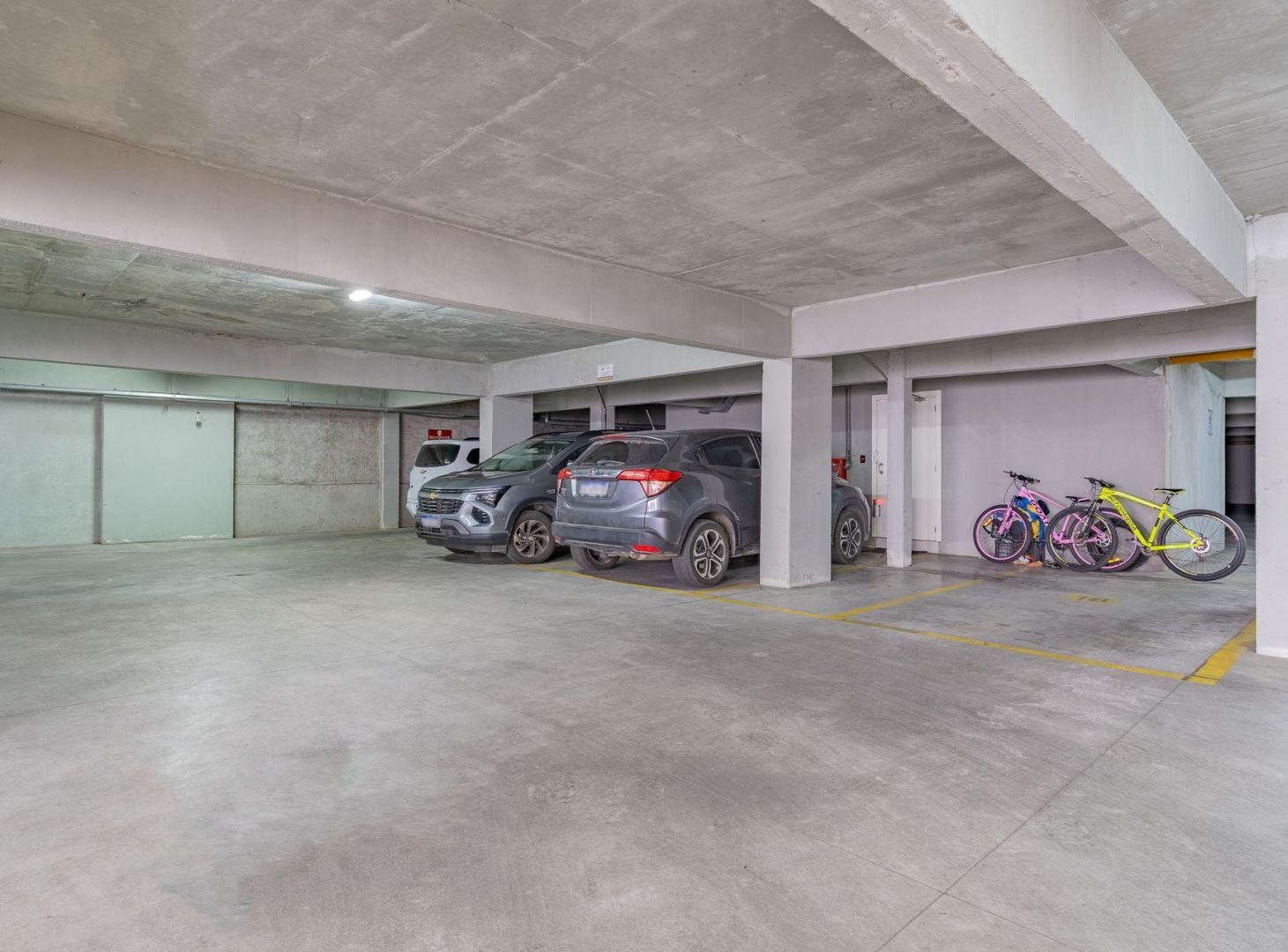 Foto de VENTA DEPARTAMENTO 2 AMBIENTES CENTRO COCHERA, imagen 3