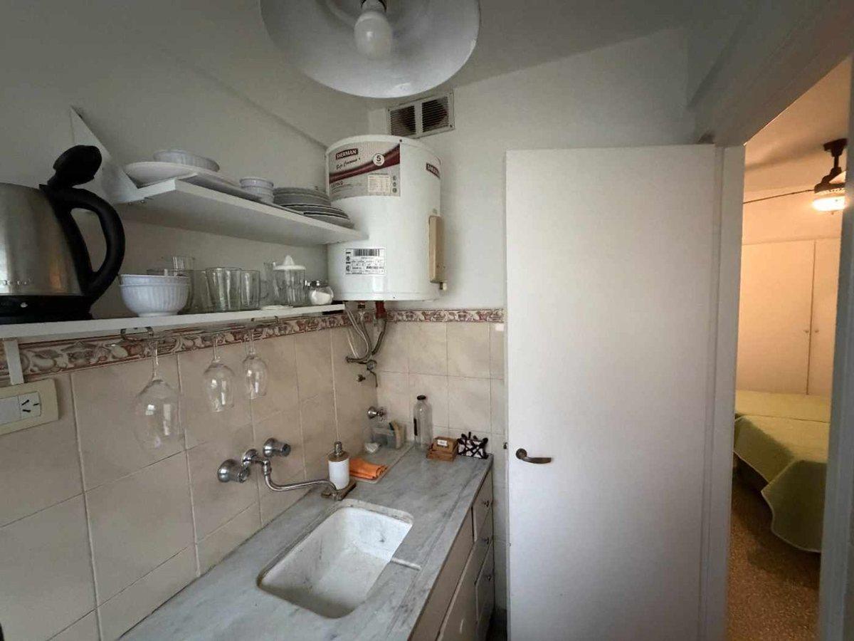 Foto de VENTA MONOAMBIENTE AL FRENTE ALDREY OPTIMO ESTADO, imagen 2