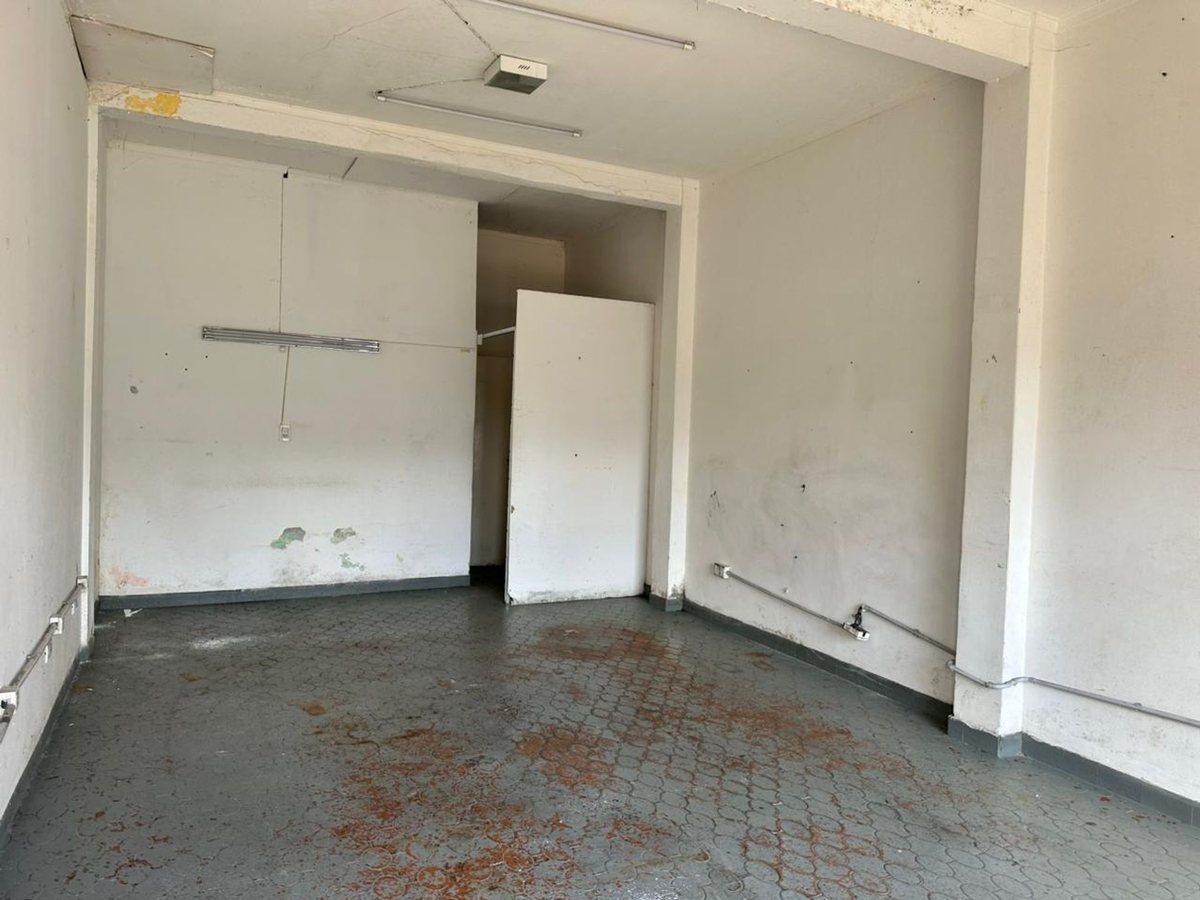 Foto de VENTA LOCAL SOBRE AVENIDA COLON Y GUIDO, imagen 2