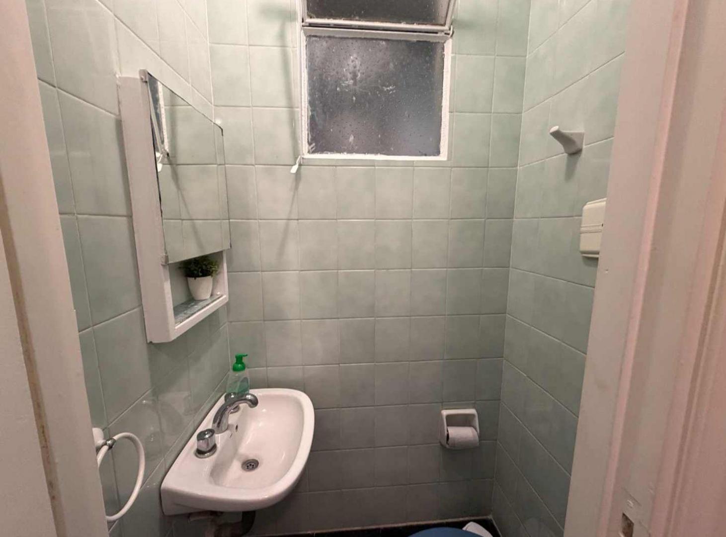 Foto de VENTA DEPARTAMENTO 3 AMBIENTES BALCON PLAZA COLON, imagen 4