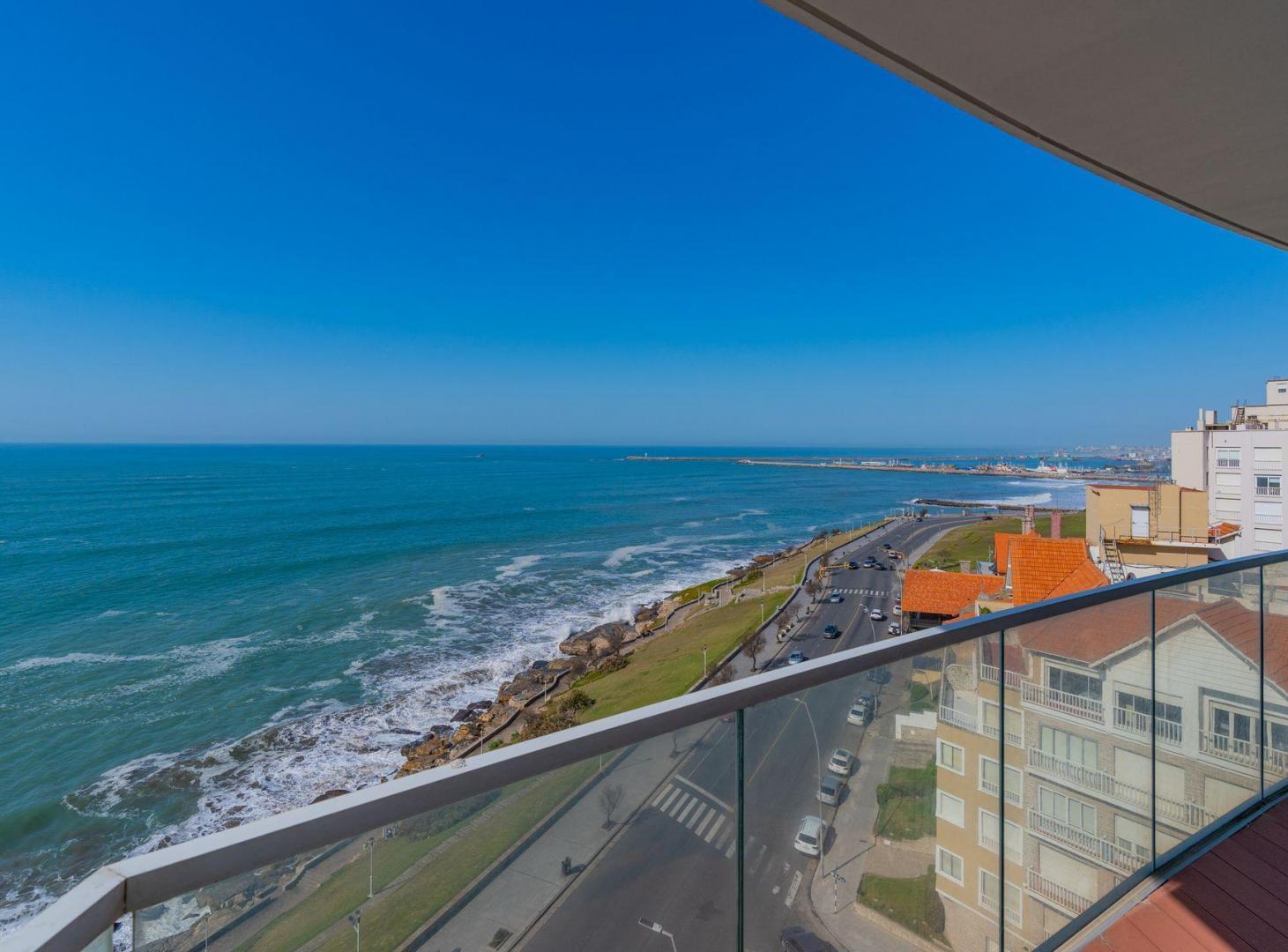Foto de VENTA DEPARTAMENTO 3 AMBIENTE LUJOSO FRENTE AL MAR, imagen 5