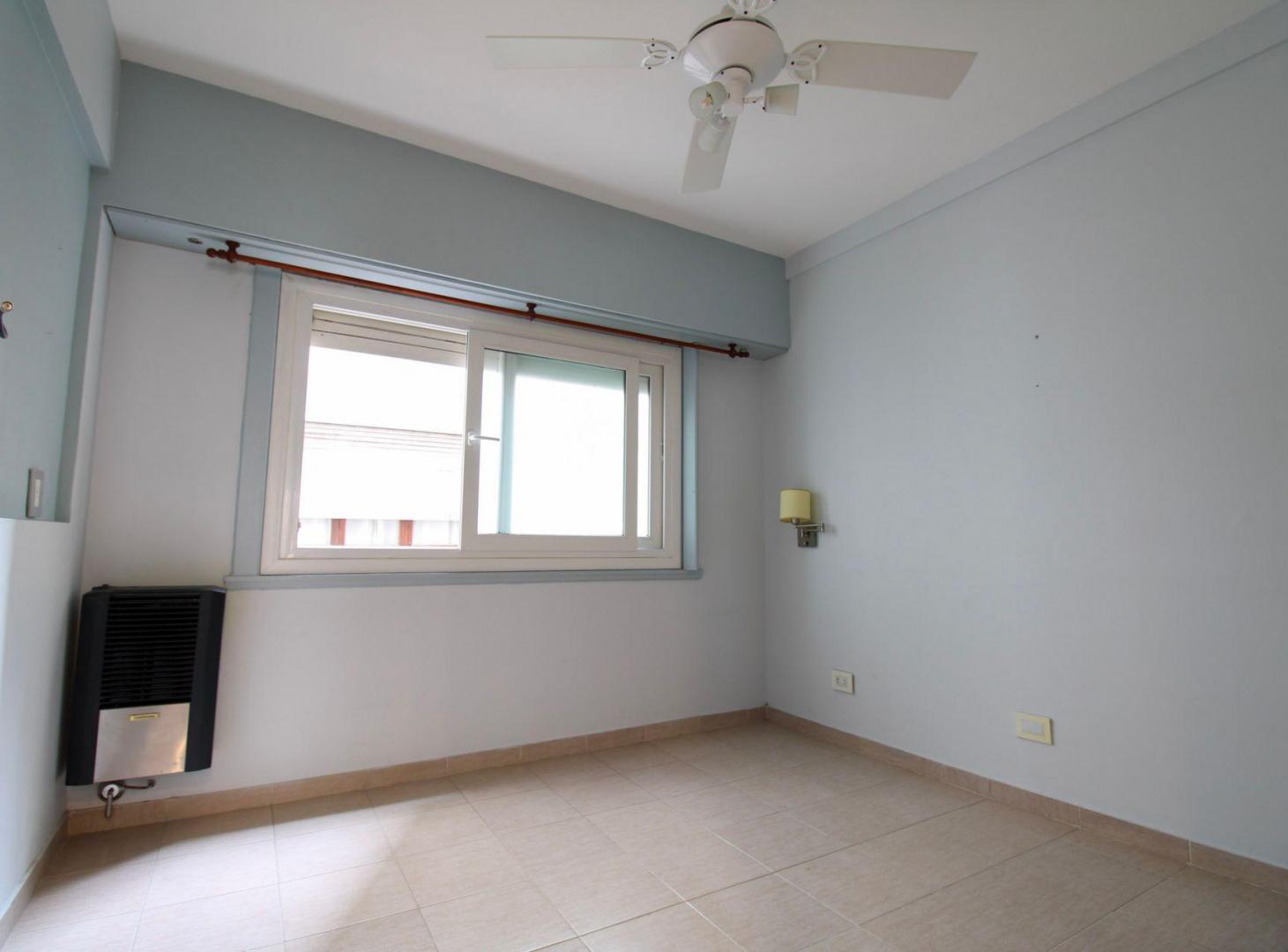 Foto de Venta Dept 2 amb con dependencia. Centro, imagen 1