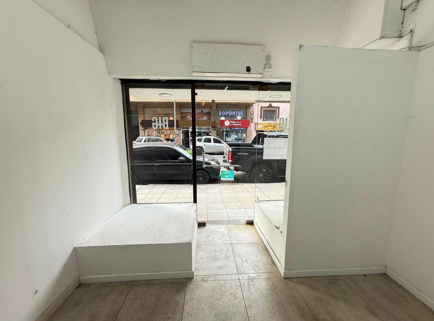 Foto de Alquiler Local Comercial Zona Centro, imagen 4