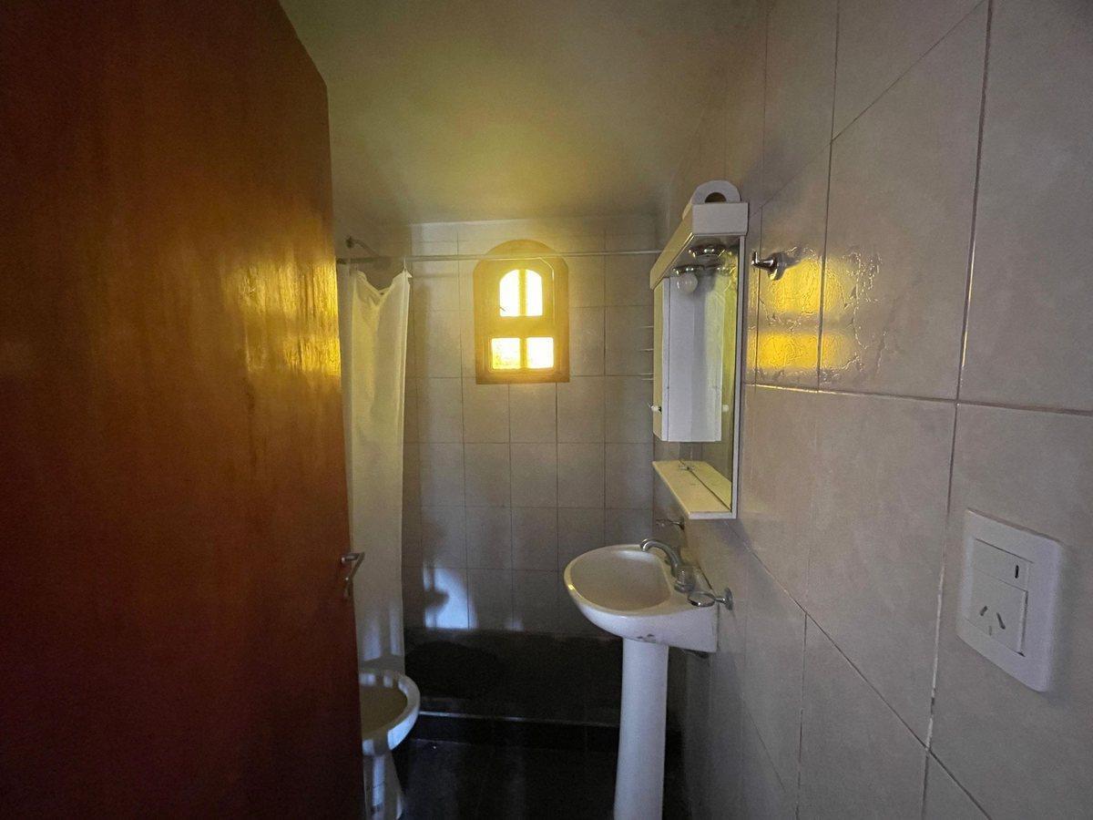 Foto de VENTA CASA 4 AMBIENTES CON QUINCHO GARAGE S. CLARA, imagen 2