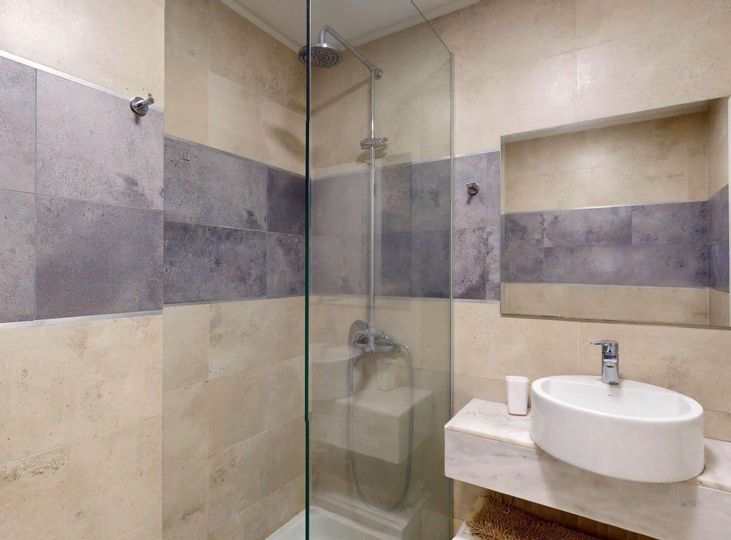 Foto de VENTA CHAUVIN 4AMB AL FRENTE CON TERRAZA Y COCHERA, imagen 4