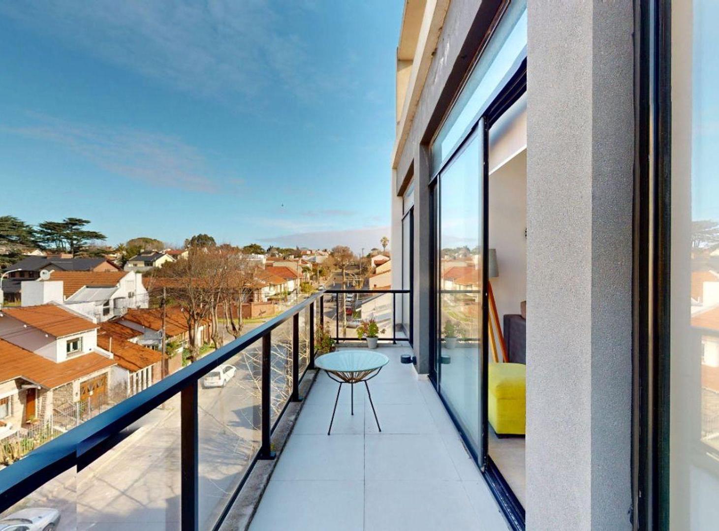Foto de VENTA CHAUVIN 4AMB AL FRENTE CON TERRAZA Y COCHERA, imagen 5