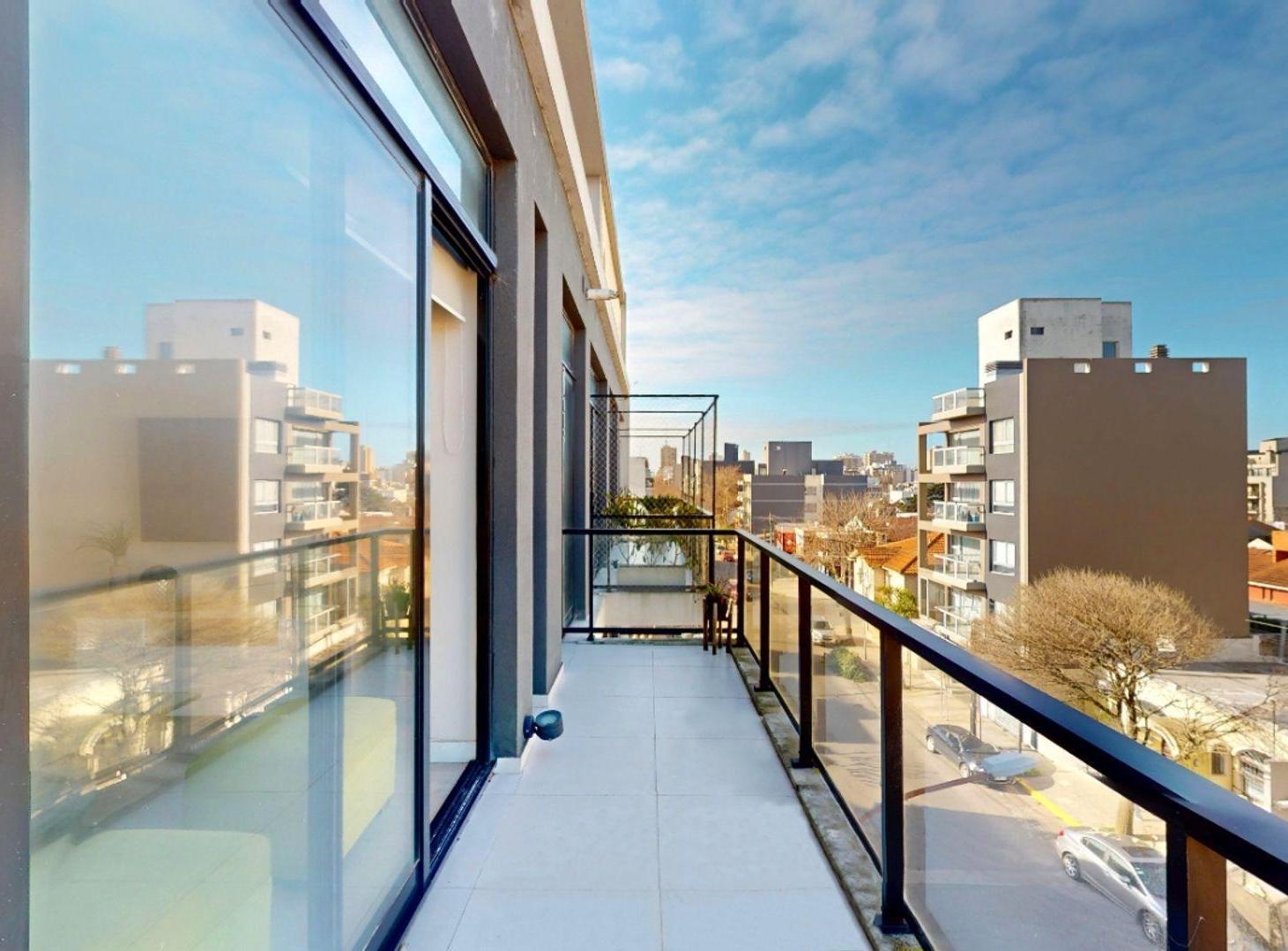 Foto de VENTA CHAUVIN 4AMB AL FRENTE CON TERRAZA Y COCHERA, imagen 2