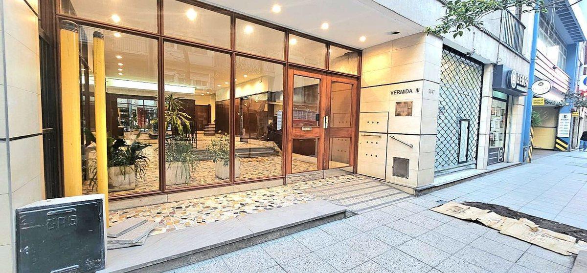 Foto de VENTA DEPARTAMENTO 2 AMBIENTES CENTRO, imagen 2