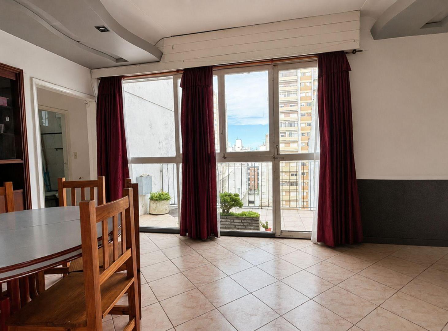 Foto de VENTA DEPARTAMENTO 3 AMBIENTES DEPENDENCIA CENTRO., imagen 1