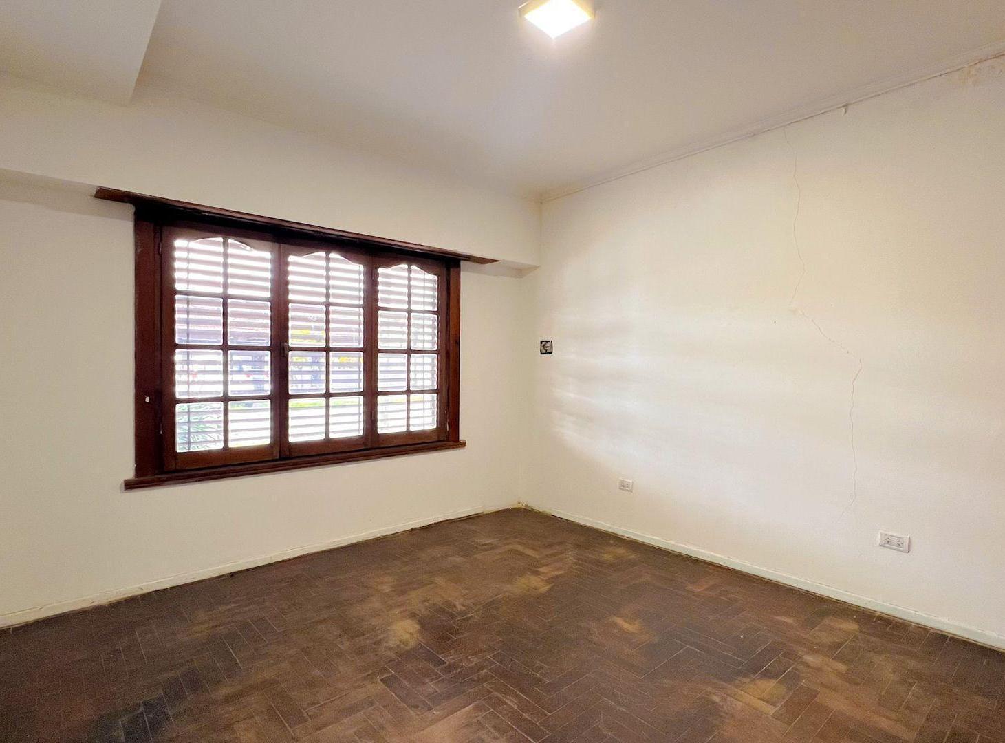 Foto de VENTA CASA 4 AMB - TERMAS DE RIO HONDO Y 25 D MAYO, imagen 5