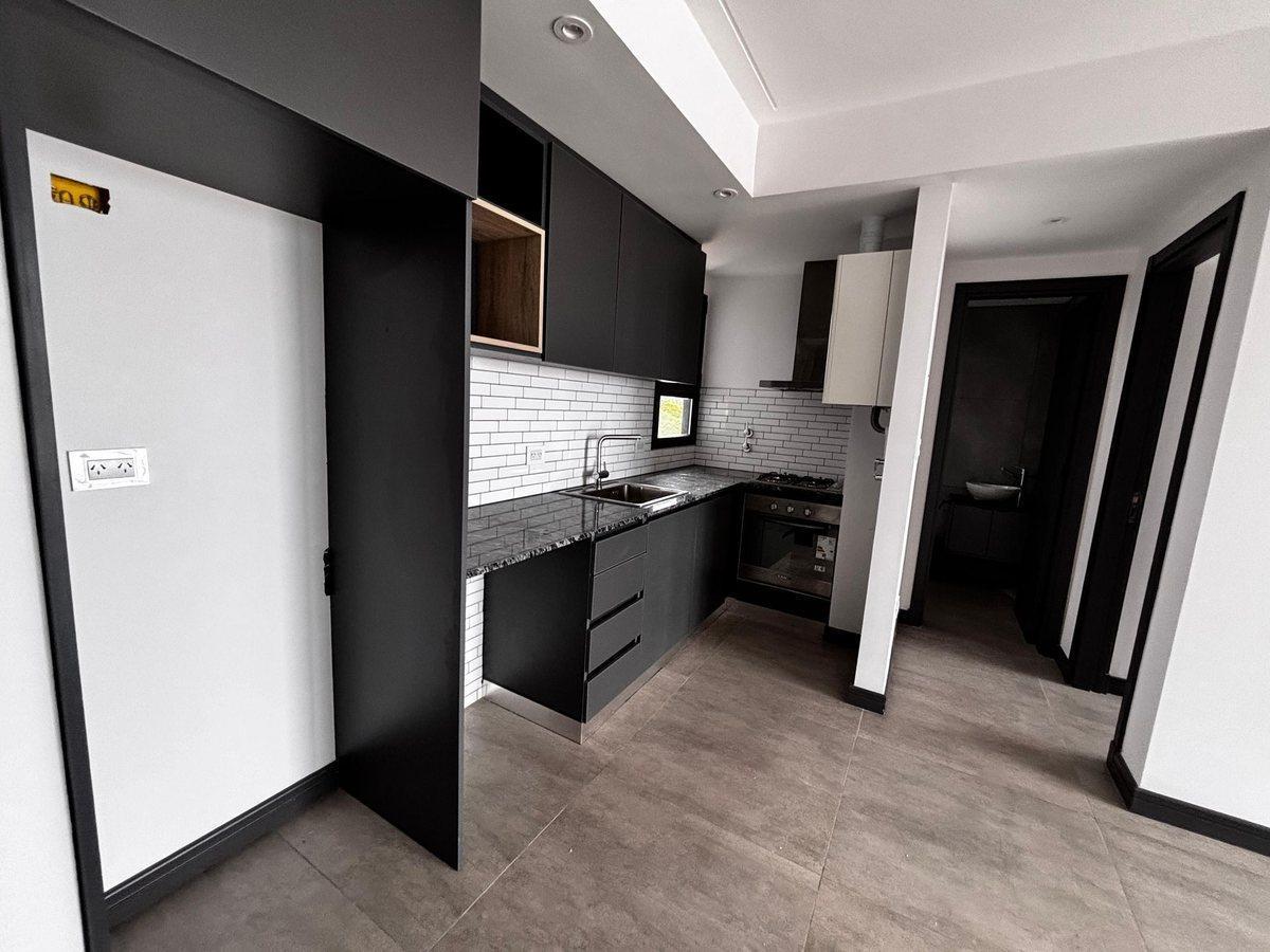 Foto de VENTA DEPARTAMENTO 2 AMB C/COCHERA ESTRENAR, imagen 3