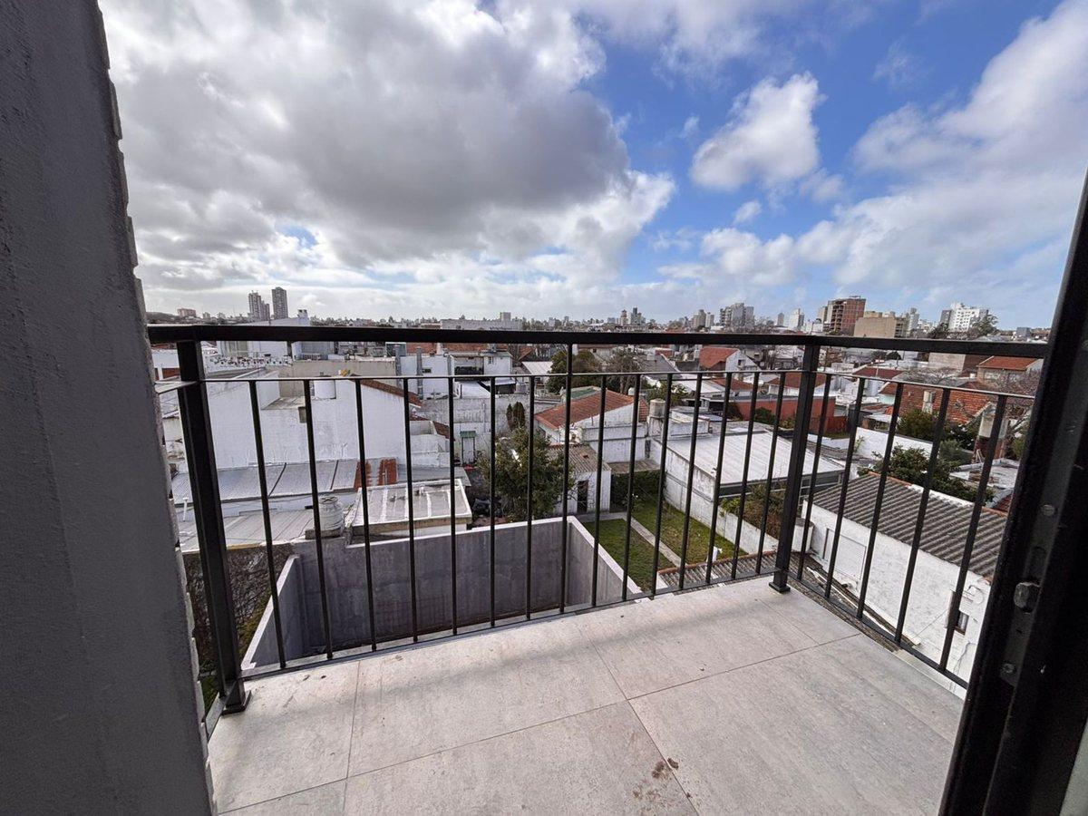 Foto de VENTA DEPARTAMENTO 2 AMB C/COCHERA ESTRENAR, imagen 1