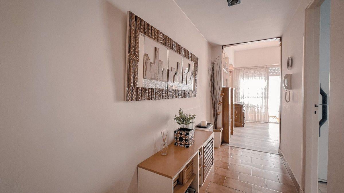 Foto de VENTA DEPTO 3 AMB C/DEP BALCON TERRAZA ZONA ALDREY, imagen 2