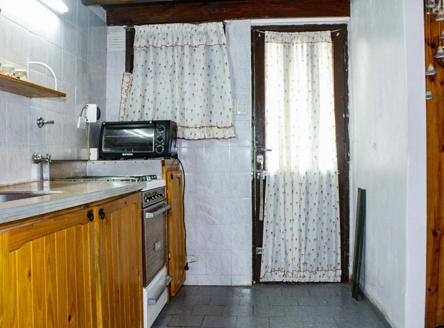 Foto de Venta casa 4 ambientes Santa Clara del Mar, imagen 3
