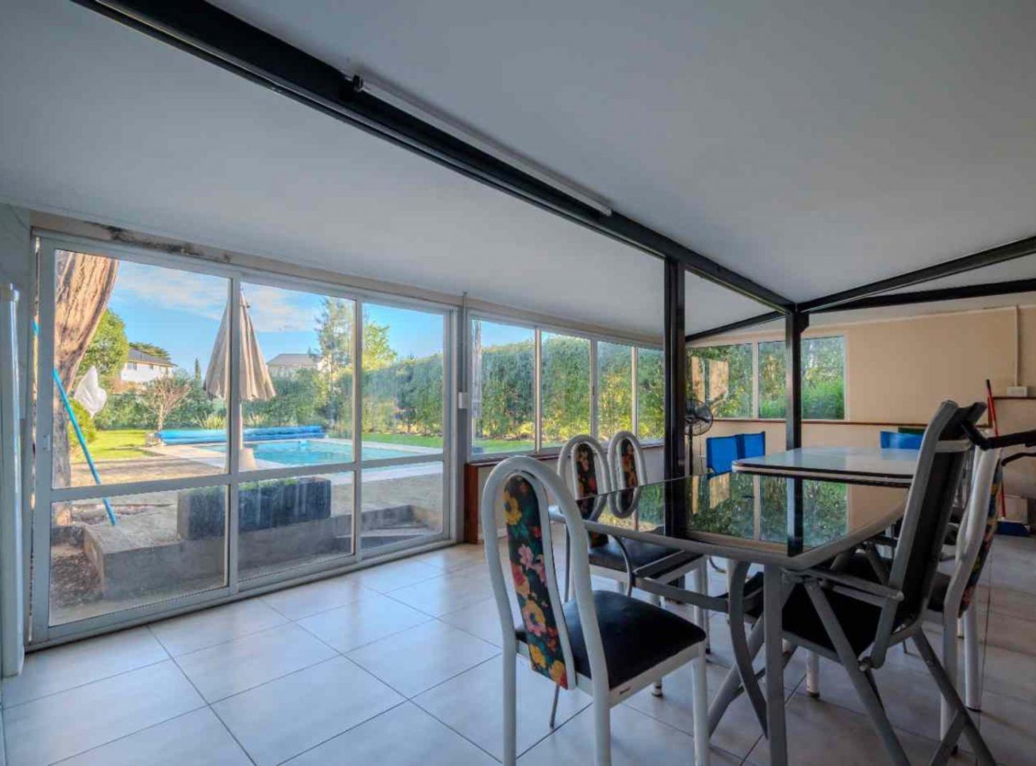 Foto de CASA 3 AMB CON PILETA EN BARRANCAS SAN BENITO, imagen 2