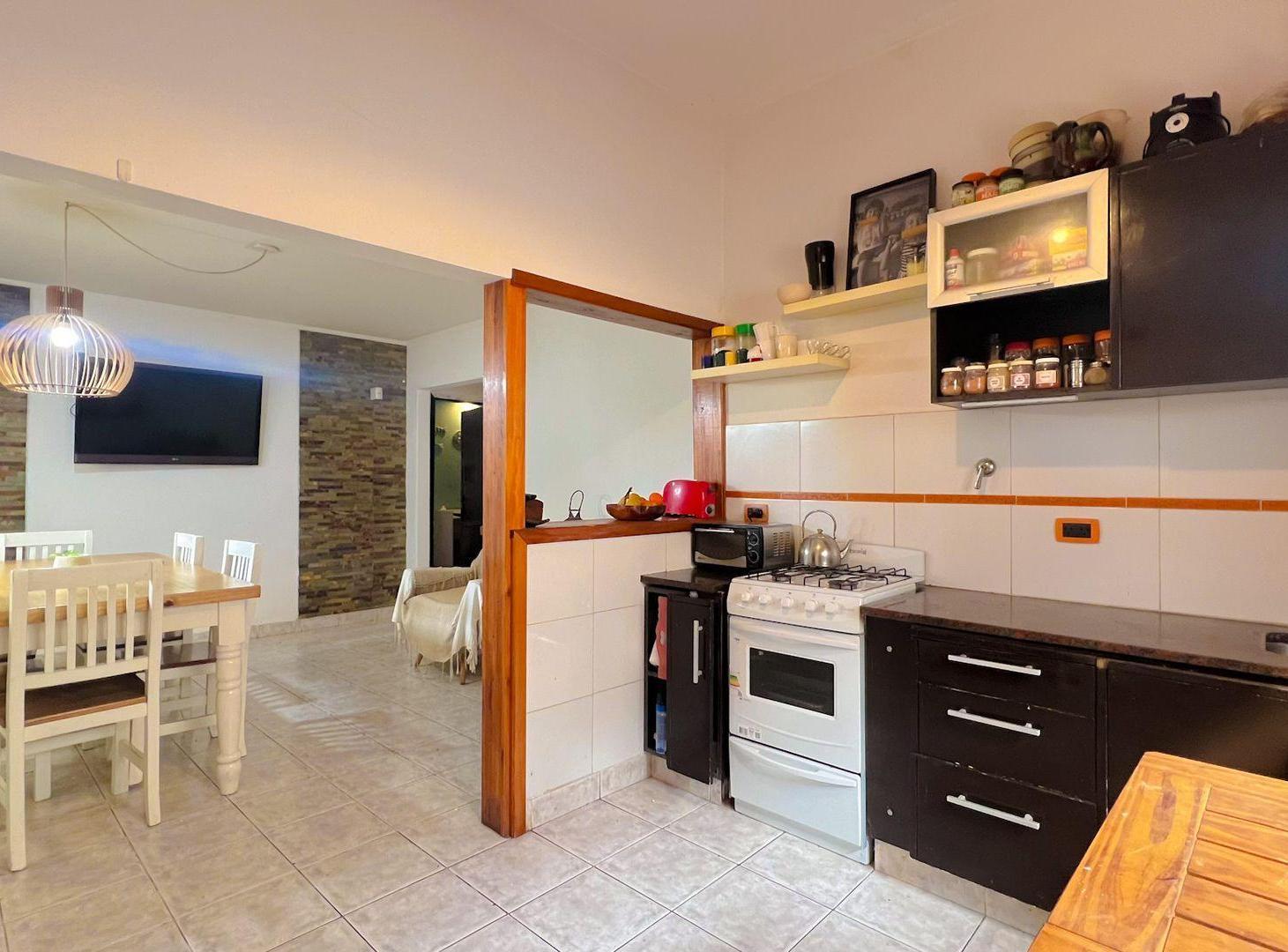 Foto de VENTA PH 3 AMBIENTES AL FRENTE CON GARAGE, imagen 2