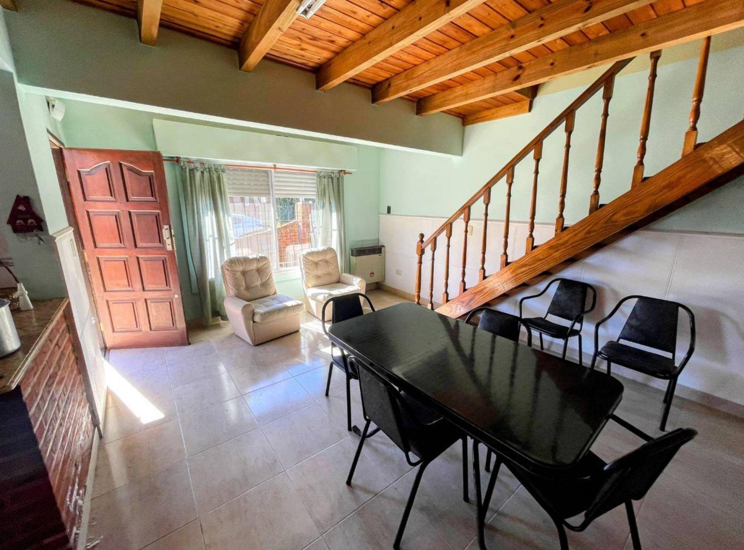 Foto de VENTA CASA 4 AMBIENTES CON PARQUE SANTA CLARA, imagen 1