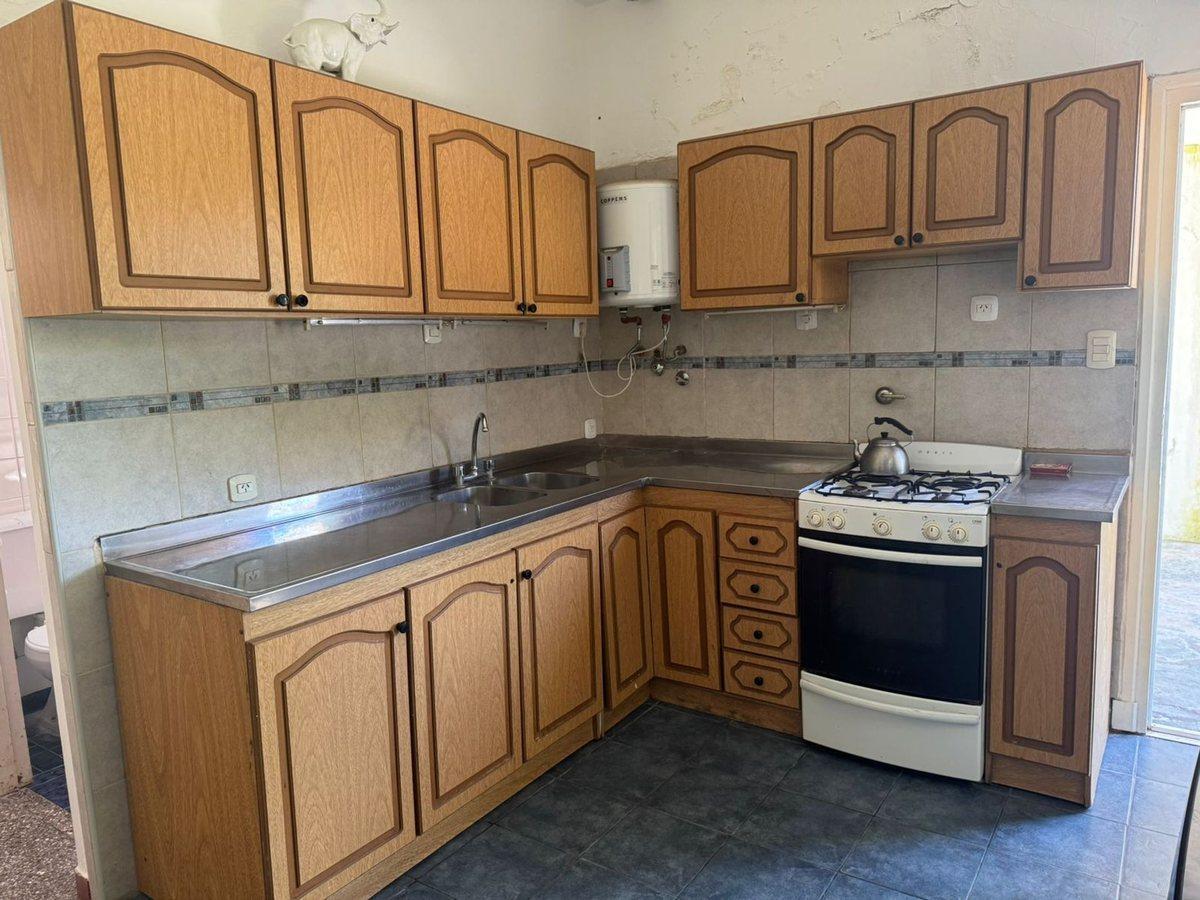 Foto de VENTA CASA 3 AMBIENTES SAN EDUARDO DE CHAPADMALAL, imagen 2